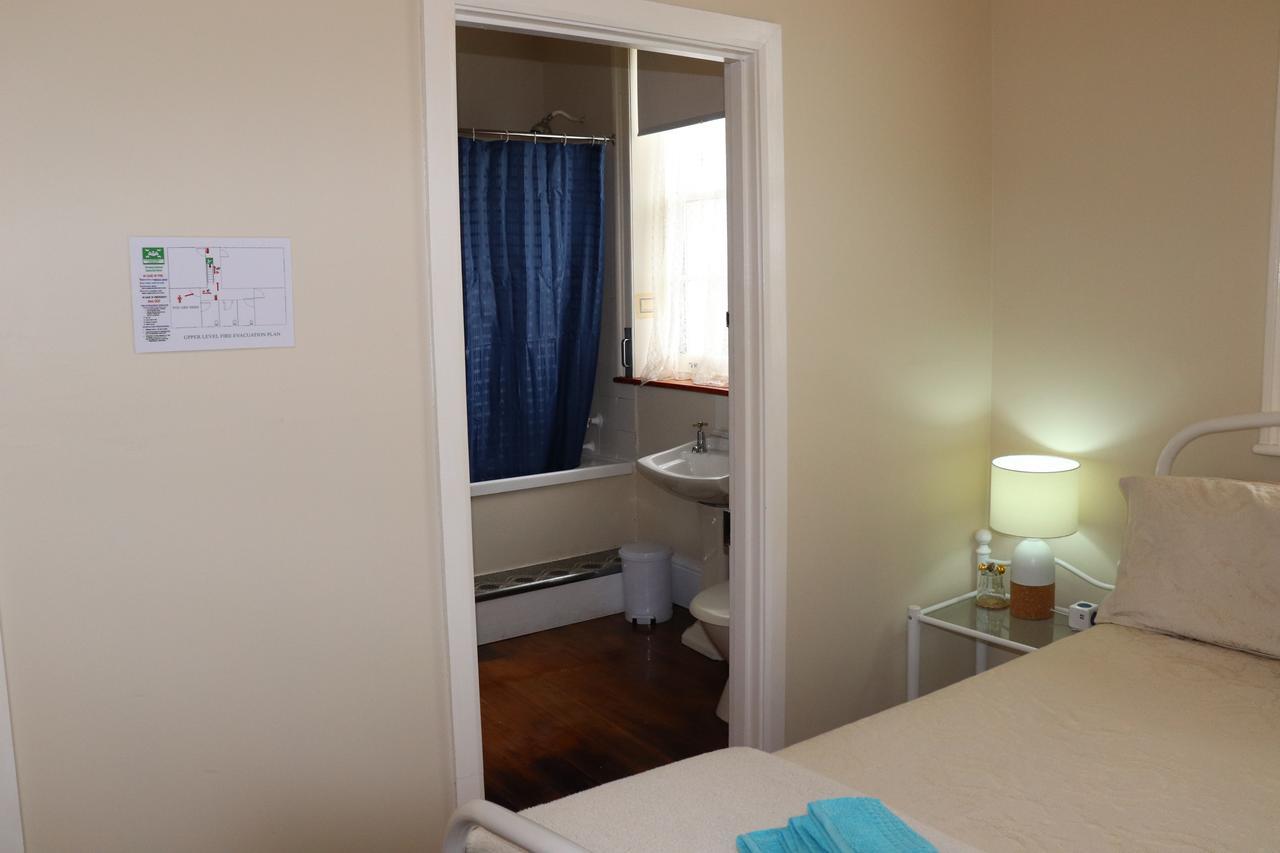 Blue Bell Inn Sorell ภายนอก รูปภาพ