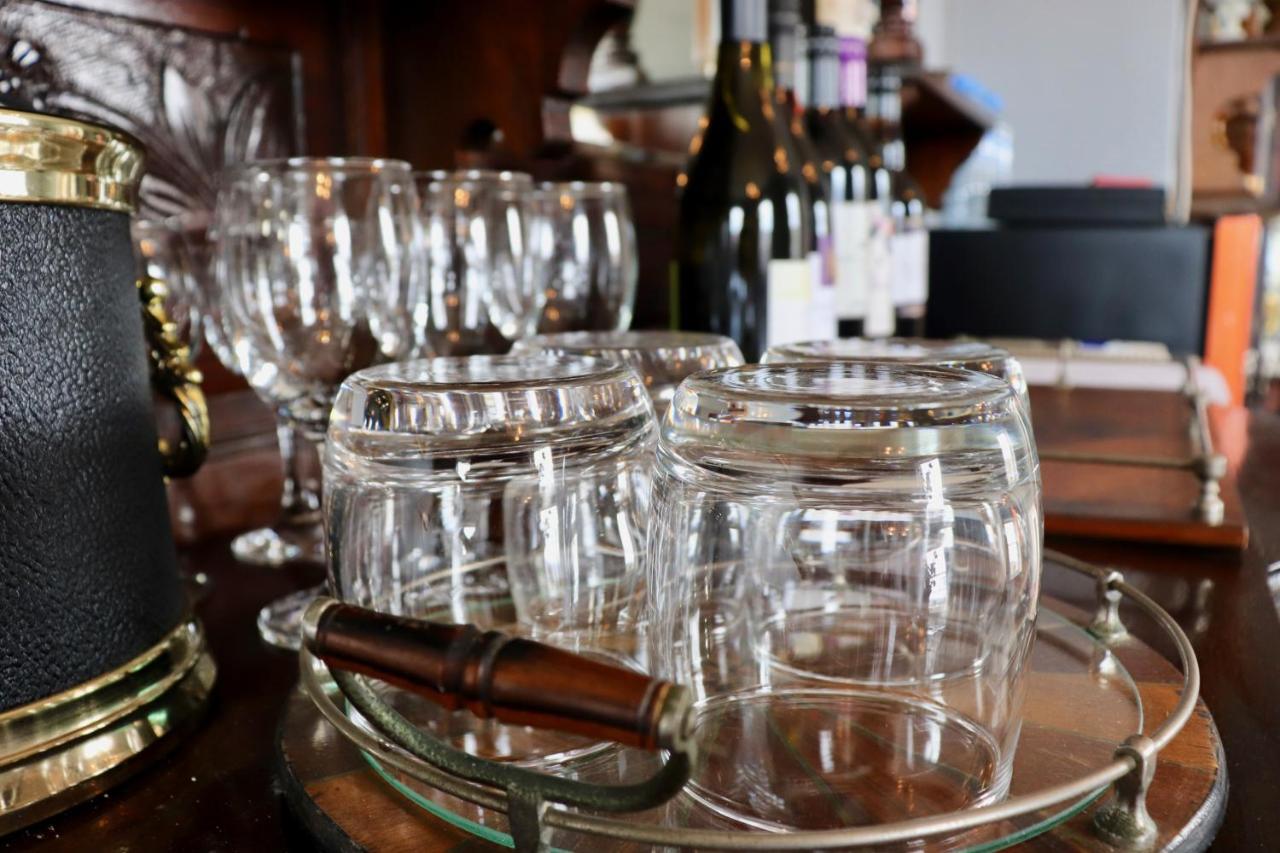 Blue Bell Inn Sorell ภายนอก รูปภาพ